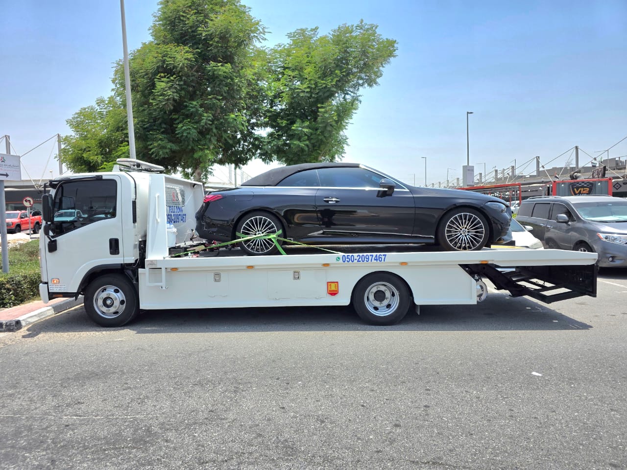 Luxury car towing Dubai — premium vehicle handling