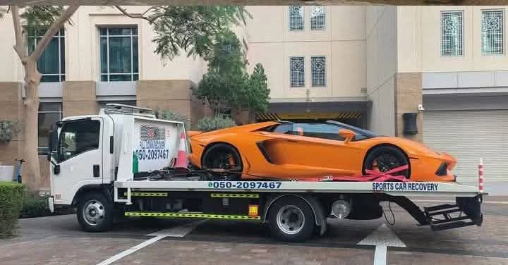 Sports car recovery Dubai — Lamborghini Aventador